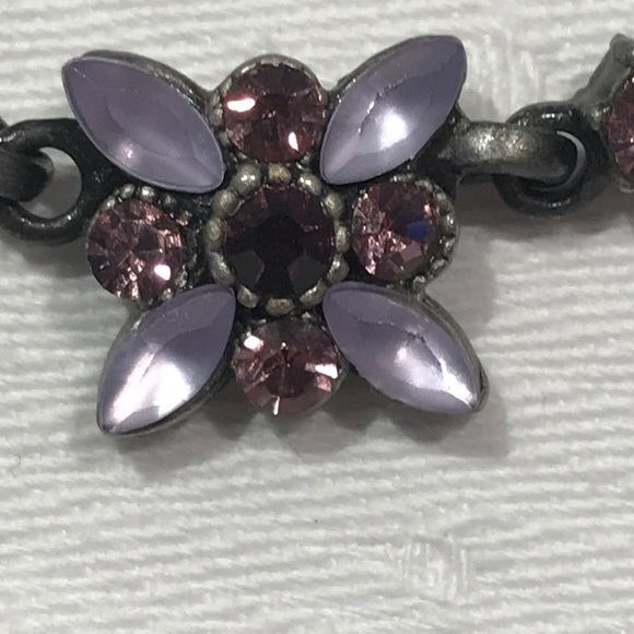 Purple necklace matching earrings - Picture 3 of 9